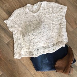 Abercrombie and Fitch knit SS sweater